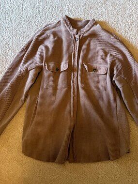 LIKE NEW XL Brown Batwing Sleeve Waffle Knit Button Down